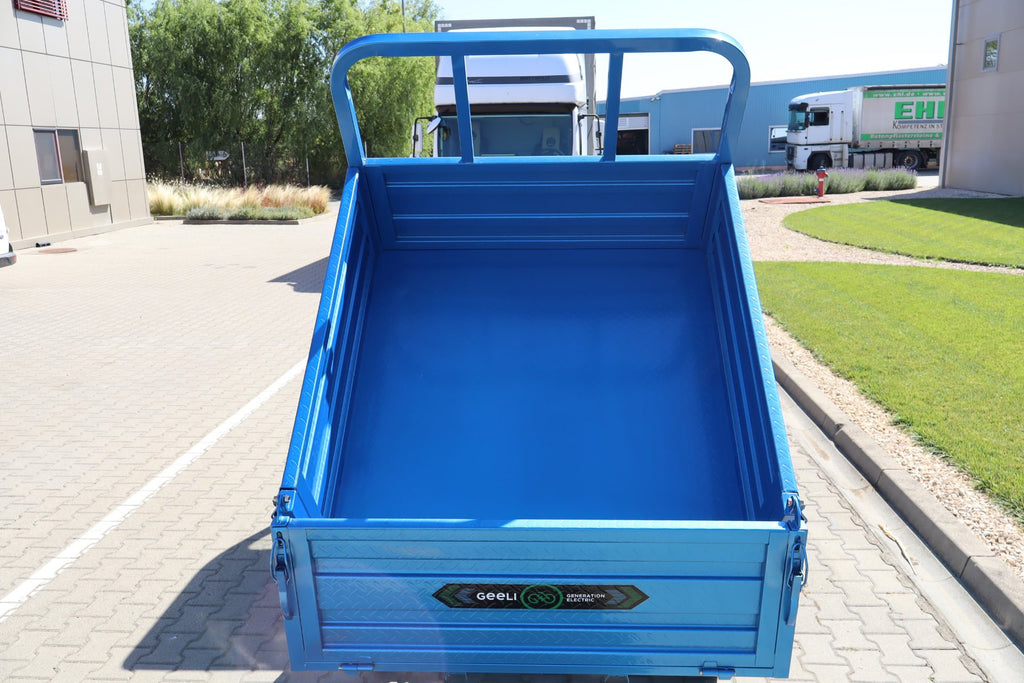 GEELI E-TRUCK cargo bed interior