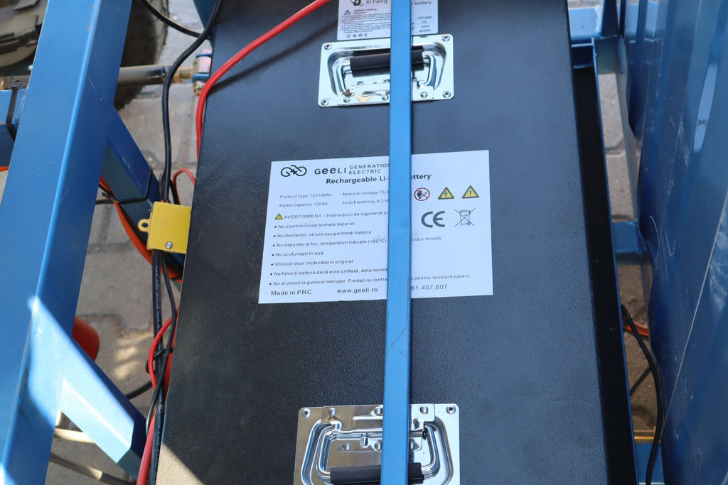 GEELI E-TRUCK 72V 120Ah lithium-ion battery