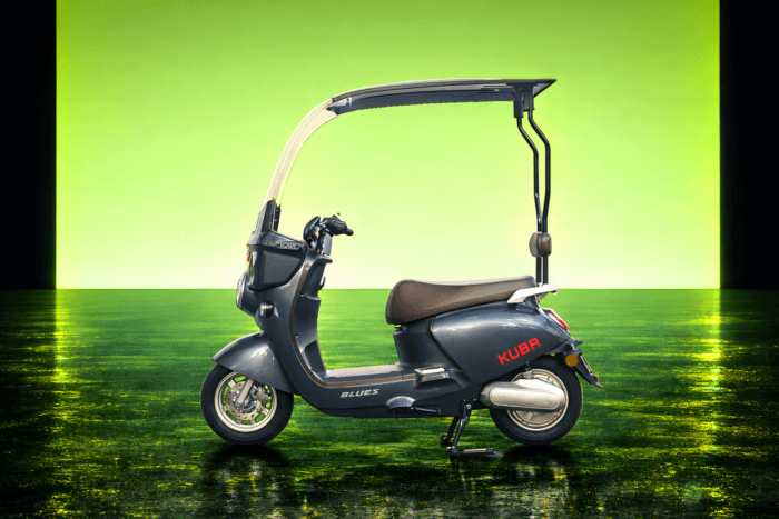 Kuba #Blues scuter electric cu parbriz
